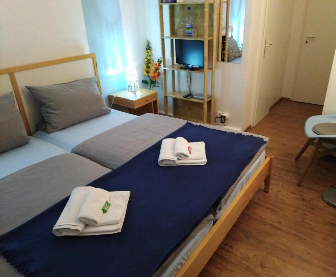Landhaus Edelweiss Bed&Breakfast - Adults Only Neustadt am Rennsteig Exterior photo