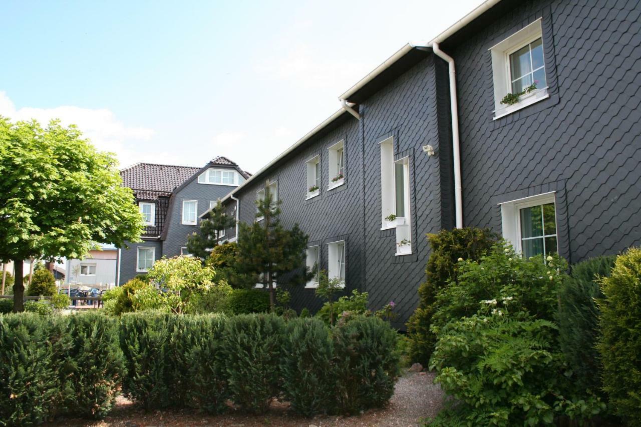 Landhaus Edelweiss Bed&Breakfast - Adults Only Neustadt am Rennsteig Exterior photo