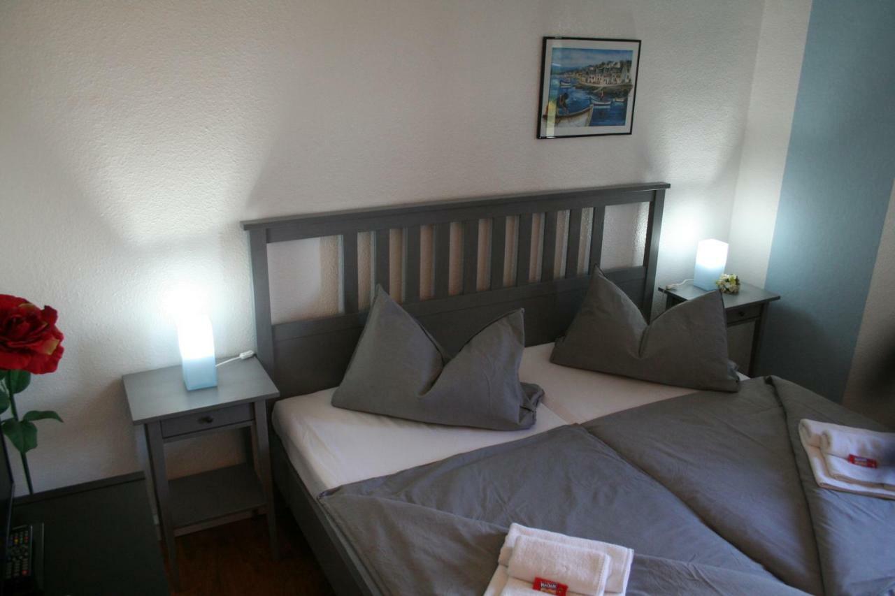 Landhaus Edelweiss Bed&Breakfast - Adults Only Neustadt am Rennsteig Exterior photo